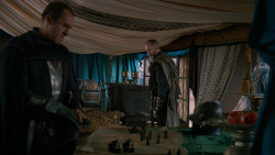 extant_GameOfThrones_2x05-TheGhostOfHarrenhal_1148