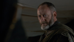 extant_GameOfThrones_2x05-TheGhostOfHarrenhal_1198