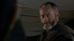 extant_GameOfThrones_2x05-TheGhostOfHarrenhal_1201