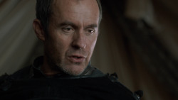 extant_GameOfThrones_2x05-TheGhostOfHarrenhal_1208