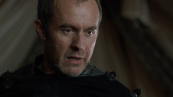 extant_GameOfThrones_2x05-TheGhostOfHarrenhal_1209