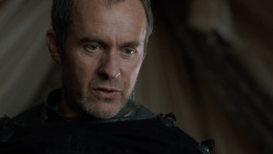 extant_GameOfThrones_2x05-TheGhostOfHarrenhal_1214