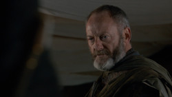extant_GameOfThrones_2x05-TheGhostOfHarrenhal_1221