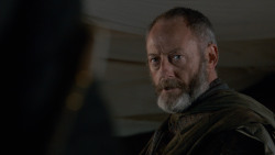 extant_GameOfThrones_2x05-TheGhostOfHarrenhal_1255