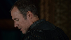 extant_GameOfThrones_2x05-TheGhostOfHarrenhal_1298
