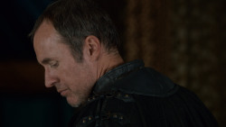extant_GameOfThrones_2x05-TheGhostOfHarrenhal_1303