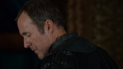 extant_GameOfThrones_2x05-TheGhostOfHarrenhal_1307