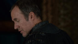 extant_GameOfThrones_2x05-TheGhostOfHarrenhal_1309