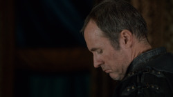 extant_GameOfThrones_2x05-TheGhostOfHarrenhal_1340