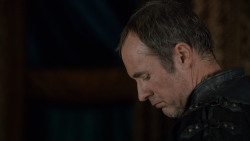 extant_GameOfThrones_2x05-TheGhostOfHarrenhal_1342