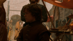 extant_GameOfThrones_2x05-TheGhostOfHarrenhal_1372