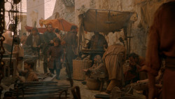 extant_GameOfThrones_2x05-TheGhostOfHarrenhal_1375