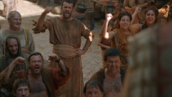 extant_GameOfThrones_2x05-TheGhostOfHarrenhal_1443