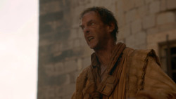 extant_GameOfThrones_2x05-TheGhostOfHarrenhal_1448