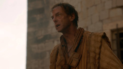 extant_GameOfThrones_2x05-TheGhostOfHarrenhal_1449
