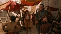 extant_GameOfThrones_2x05-TheGhostOfHarrenhal_1452