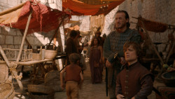 extant_GameOfThrones_2x05-TheGhostOfHarrenhal_1457