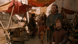 extant_GameOfThrones_2x05-TheGhostOfHarrenhal_1458