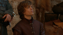 extant_GameOfThrones_2x05-TheGhostOfHarrenhal_1486