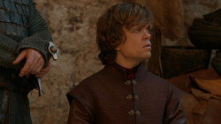 extant_GameOfThrones_2x05-TheGhostOfHarrenhal_1493