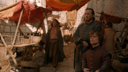 extant_GameOfThrones_2x05-TheGhostOfHarrenhal_1496