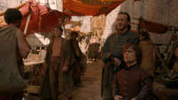 extant_GameOfThrones_2x05-TheGhostOfHarrenhal_1497