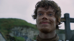 extant_GameOfThrones_2x05-TheGhostOfHarrenhal_1549
