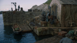 extant_GameOfThrones_2x05-TheGhostOfHarrenhal_1578