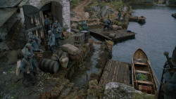 extant_GameOfThrones_2x05-TheGhostOfHarrenhal_1581