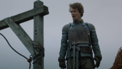extant_GameOfThrones_2x05-TheGhostOfHarrenhal_1591
