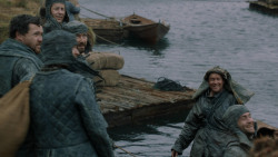 extant_GameOfThrones_2x05-TheGhostOfHarrenhal_1601