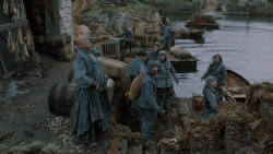 extant_GameOfThrones_2x05-TheGhostOfHarrenhal_1609
