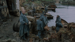 extant_GameOfThrones_2x05-TheGhostOfHarrenhal_1618