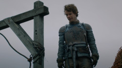 extant_GameOfThrones_2x05-TheGhostOfHarrenhal_1624