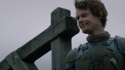 extant_GameOfThrones_2x05-TheGhostOfHarrenhal_1631