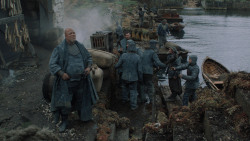 extant_GameOfThrones_2x05-TheGhostOfHarrenhal_1645