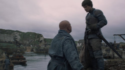 extant_GameOfThrones_2x05-TheGhostOfHarrenhal_1661