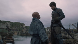 extant_GameOfThrones_2x05-TheGhostOfHarrenhal_1663