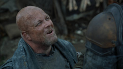 extant_GameOfThrones_2x05-TheGhostOfHarrenhal_1668