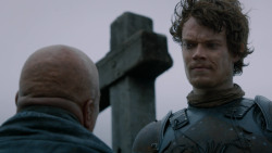 extant_GameOfThrones_2x05-TheGhostOfHarrenhal_1671