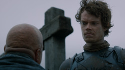 extant_GameOfThrones_2x05-TheGhostOfHarrenhal_1682