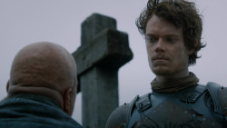 extant_GameOfThrones_2x05-TheGhostOfHarrenhal_1690
