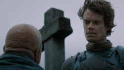 extant_GameOfThrones_2x05-TheGhostOfHarrenhal_1691
