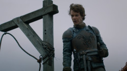 extant_GameOfThrones_2x05-TheGhostOfHarrenhal_1711