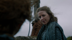 extant_GameOfThrones_2x05-TheGhostOfHarrenhal_1762