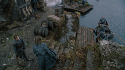 extant_GameOfThrones_2x05-TheGhostOfHarrenhal_1771