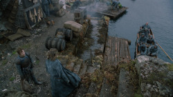 extant_GameOfThrones_2x05-TheGhostOfHarrenhal_1773