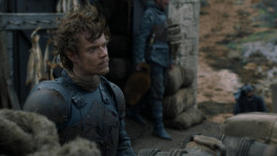 extant_GameOfThrones_2x05-TheGhostOfHarrenhal_1775