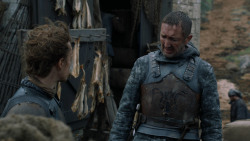 extant_GameOfThrones_2x05-TheGhostOfHarrenhal_1800