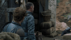 extant_GameOfThrones_2x05-TheGhostOfHarrenhal_1805